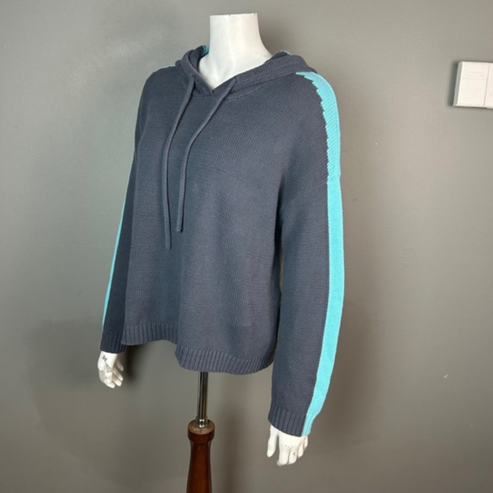 Lisa Todd hoodie sweater Womens Medium gray Colorblock whimsical Cotton